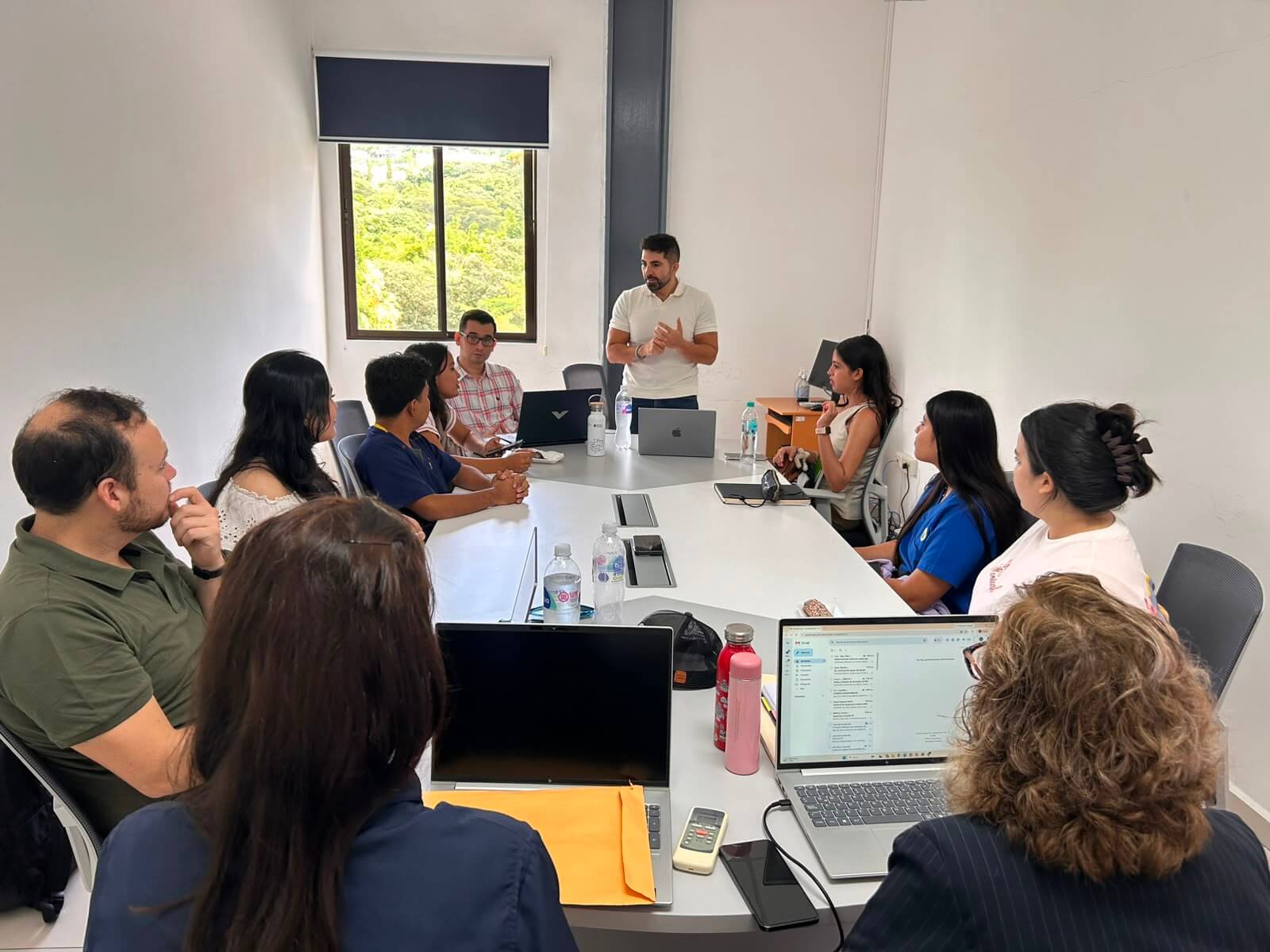 Reunión con la Vice-Rectoría de la Universidad Evangélica
